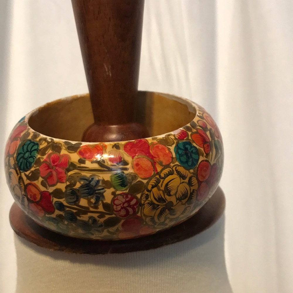 Vintage Carol for Eva Graham Boho wood bracelet